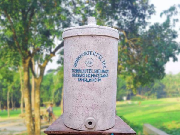 নরমাল ইটার গুড়া মিক্স ওয়াটার ফিল্টার ৩,০০০ টাকা।